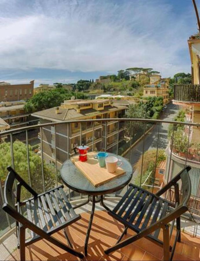 Key Apartment Vatican Wall Rome Bagian luar foto